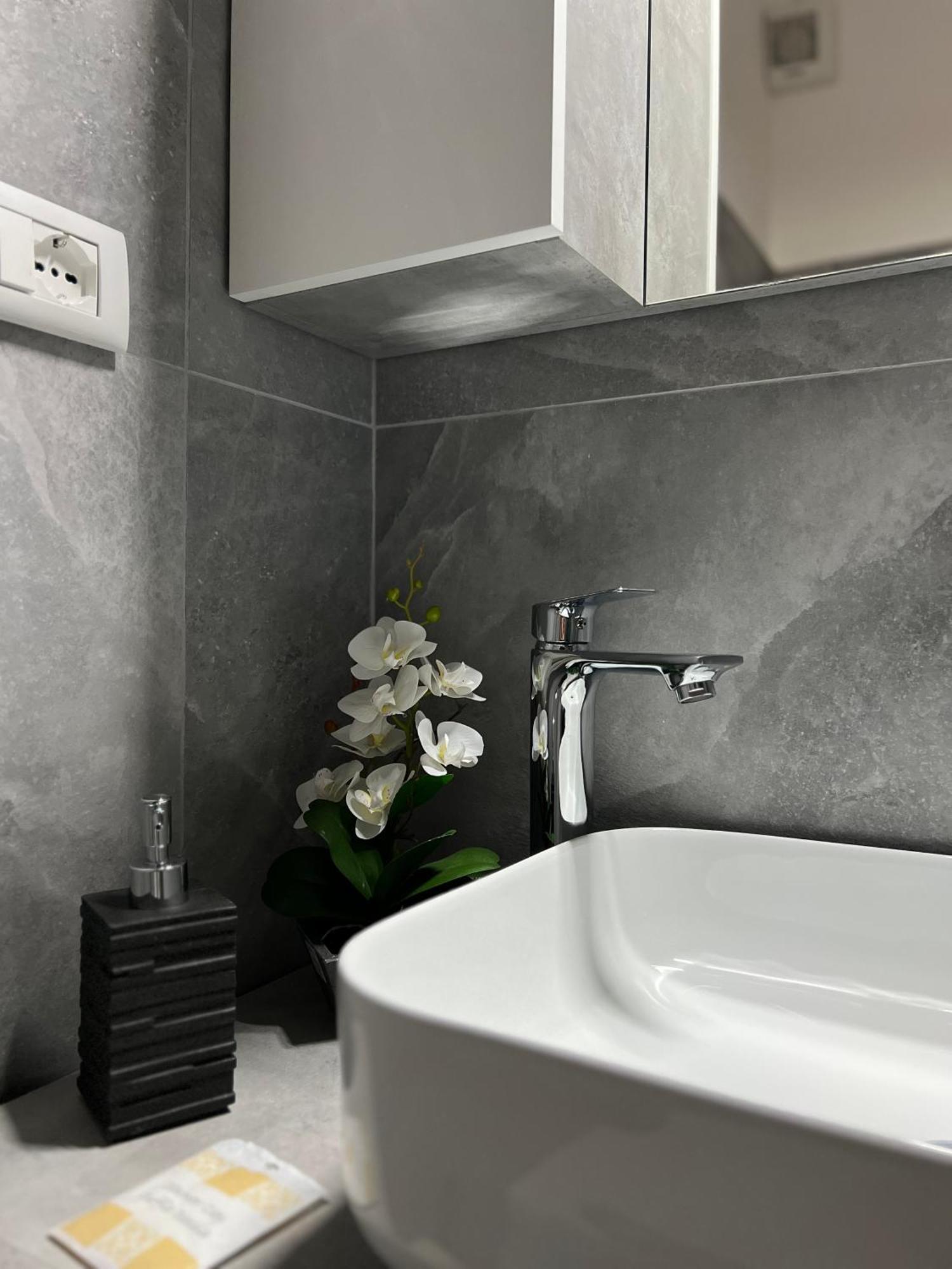 Harmony Affittacamere Тортоли Экстерьер фото